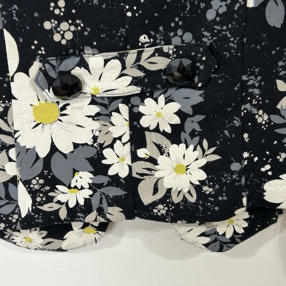 CANDIE’S Jacket Jr S NWT Cropped Floral Knit Blazer Jewel Button 3/4 Sleeve - Picture 3 of 9